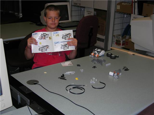 Construction 001.jpg